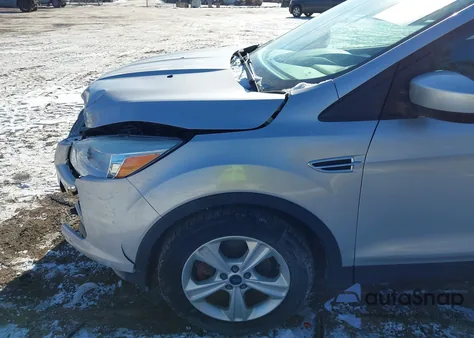 2015 Ford Escape Se z USA, uszkodzony, nr VIN 1FMCU9G97FUA79965
